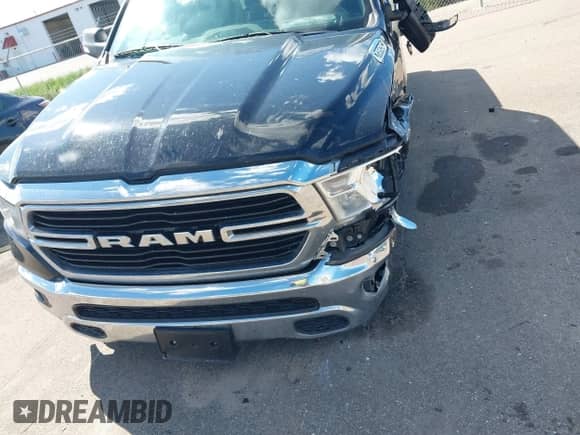 2019 Ram 1500 Big Horn с VIN 1C6SRFFT1KN762348, выставлен на аукционе IAAI как лот 43050484 с пробегом 98 000 миль миль и . История ставок и продаж доступна на DreamBid. Изображение 6.