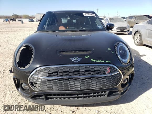 ✅ 2022 MINI Clubman Cooper S • VIN: WMWXJ1C0XN2R12995 • Lot: 41385955. Wystawiony na Copart z przebiegiem 51 054 mil. Bezpłatny archiwum sprzedaży aukcyjnych z USA i szczegółowy raport historii pojazdu na DreamBid. Zdjęcie 5.