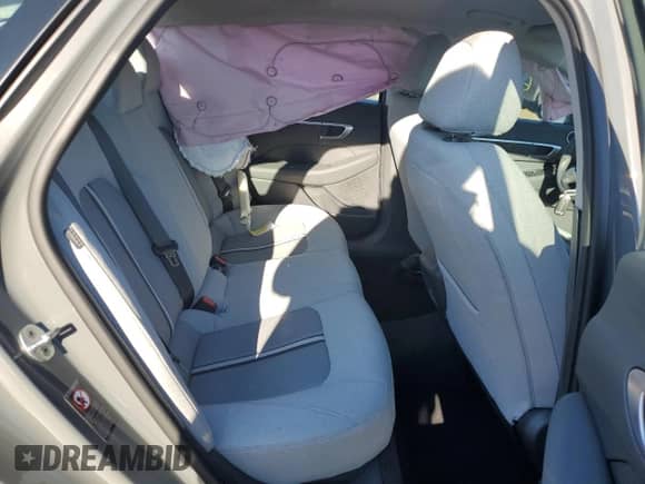 2022 Hyundai Sonata SE z VIN 5NPEG4JA1NH146580, wystawiony jako Copart lot #65192962 z przebiegiem 6 767 mil mil oraz . Historia ofert i sprzedaży dostępna na DreamBid. Obrazek 6.