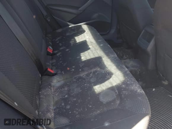 ✅ 2013 Volkswagen Passat S • VIN: 1VWAH7A35DC044284 • Lot: 43500396. Listed on IAAI with 185,372 mi. Free auction sales archive from the USA and detailed vehicle history report at DreamBid. Image 13.