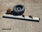 ✅ 2014 GMC Sierra 1500 SLT • VIN: 3GTP1VEC8EG502429 • Лот: 47784725. Опубликован ранее на Copart с пробегом 200 581 миль. Бесплатный доступ к архиву аукционных продаж из США и подробный отчёт об истории автомобиля на DreamBid. Изображение 12.