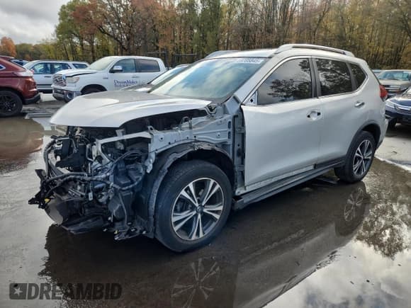 ✅ 2020 Nissan Rogue S • VIN: JN8AT2MV4LW116434 • Лот: 89705845. Опубликован ранее на Copart с пробегом 107 058 миль. Бесплатный доступ к архиву аукционных продаж из США и подробный отчёт об истории автомобиля на DreamBid. Изображение 1.