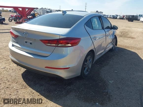 ✅ 2018 Hyundai Elantra Value Edition • VIN: 5NPD84LFXJH249234 • Lot: 43197841. Listed on IAAI with 139,978 mi. Free auction sales archive from the USA and detailed vehicle history report at DreamBid. Image 4.