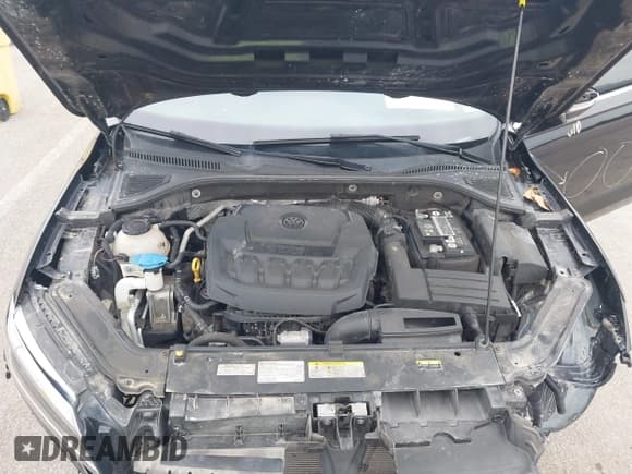 ✅ 2021 Volkswagen Passat SE • VIN: 1VWSA7A37MC018438 • Лот: 43039571. Опубликован ранее на IAAI с пробегом 83 584 миль. Бесплатный доступ к архиву аукционных продаж из США и подробный отчёт об истории автомобиля на DreamBid. Изображение 10.