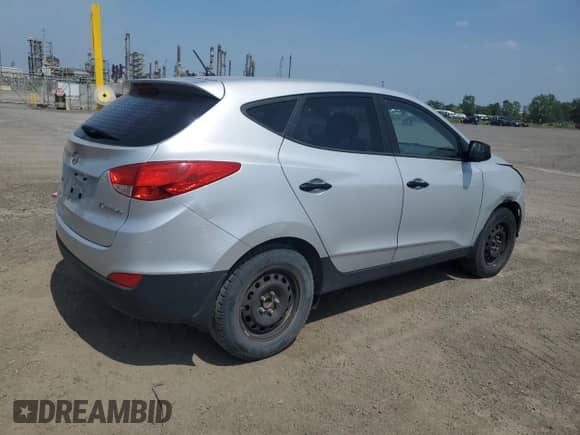 2013 Hyundai Tucson GL with VIN KM8JT3AC4DU758441, listed as a Copart auction lot 63911745 with 180,564 mi miles and Salvage title. Bid and sale history available at DreamBid. Image 3.