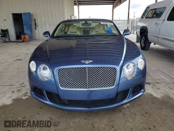 ✅ 2012 Bentley Continental GT • VIN: SCBGR3ZA0CC074963 • Lot: 90690125. Listed on Copart with 29,031 mi. Free auction sales archive from the USA and detailed vehicle history report at DreamBid. Image 5.