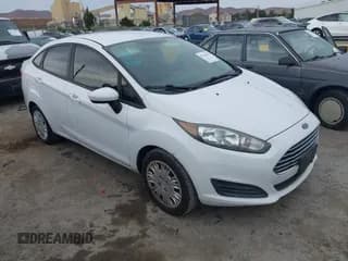 ✅ 2014 Ford Fiesta S • VIN: 3FADP4AJ7EM203862 • Lot: 43326378. Wystawiony na IAAI z przebiegiem 153 909 mil. Bezpłatny archiwum sprzedaży aukcyjnych z USA i szczegółowy raport historii pojazdu na DreamBid. Zdjęcie 1.