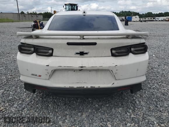 ✅ 2023 Chevrolet Camaro ZL1 • VIN: 1G1FK1R67P0158694 • Лот: 67960145. Опубликован ранее на Copart с пробегом Не указан. Бесплатный доступ к архиву аукционных продаж из США и подробный отчёт об истории автомобиля на DreamBid. Изображение 6.