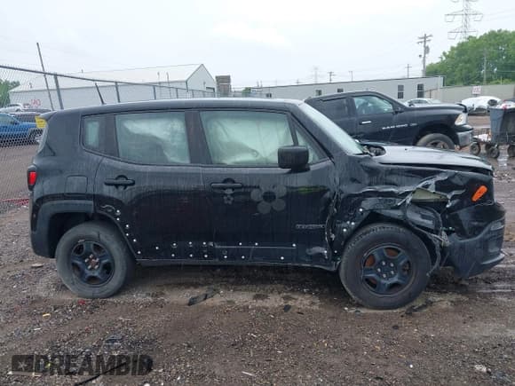 ✅ 2017 Jeep Renegade Sport • VIN: ZACCJBAB9HPF85169 • Лот: 42436578. Опубликован ранее на IAAI с пробегом Не указан. Бесплатный доступ к архиву аукционных продаж из США и подробный отчёт об истории автомобиля на DreamBid. Изображение 12.