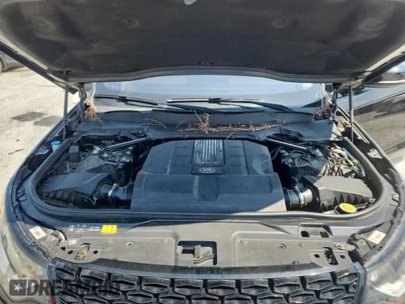 ✅ 2019 Land Rover Discovery HSE • VIN: SALRR2RV1K2401693 • Lot: 69376865. Wystawiony na Copart z przebiegiem 121 506 mil. Bezpłatny archiwum sprzedaży aukcyjnych z USA i szczegółowy raport historii pojazdu na DreamBid. Zdjęcie 12.