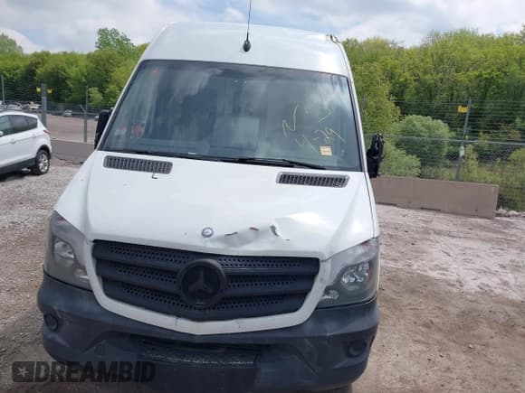 ✅ 2014 Mercedes-Benz Sprinter Cargo • VIN: WD3PE7DC5E5826652 • Лот: 41674834. Опубликован ранее на IAAI с пробегом 213 675 миль. Бесплатный доступ к архиву аукционных продаж из США и подробный отчёт об истории автомобиля на DreamBid. Изображение 6.