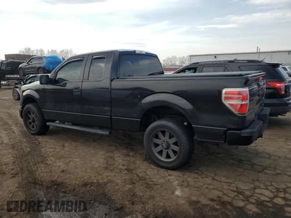 ✅ 2013 Ford F-150 XL • VIN: 1FTEX1EM8DFC62693 • Lot: 47941695. Listed on Copart with 222,196 mi. Free auction sales archive from the USA and detailed vehicle history report at DreamBid. Image 2.