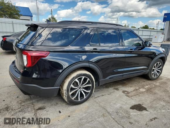 ✅ 2020 Ford Explorer ST • VIN: 1FM5K8GC1LGB65545 • Lot: 71436105. Wystawiony na Copart z przebiegiem 106 574 mil. Bezpłatny archiwum sprzedaży aukcyjnych z USA i szczegółowy raport historii pojazdu na DreamBid. Zdjęcie 3.
