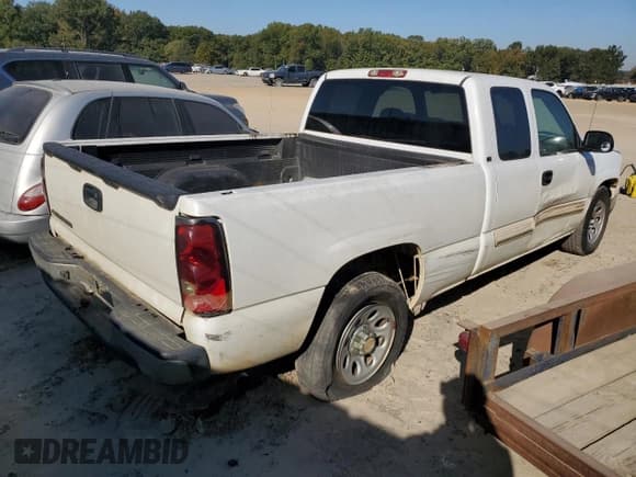 ✅ 2007 Chevrolet Silverado 1500 Work Truck • VIN: 1GCEC19V17Z112328 • Лот: 76900434. Опубликован ранее на Copart с пробегом 321 037 миль. Бесплатный доступ к архиву аукционных продаж из США и подробный отчёт об истории автомобиля на DreamBid. Изображение 3.
