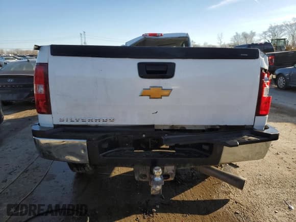 ✅ 2012 Chevrolet Silverado 2500HD Work Truck • VIN: 1GC0KVC85CZ146368 • Lot: 47128335. Wystawiony na Copart z przebiegiem 146 325 mil. Bezpłatny archiwum sprzedaży aukcyjnych z USA i szczegółowy raport historii pojazdu na DreamBid. Zdjęcie 6.