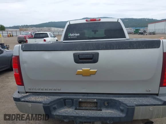 ✅ 2013 Chevrolet Silverado 2500HD LT • VIN: 1GC1KXCG7DF148259 • Lot: 42806211. Listed on IAAI with 350,072 mi. Free auction sales archive from the USA and detailed vehicle history report at DreamBid. Image 16.