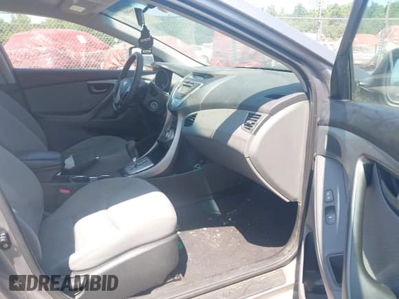 ✅ 2011 Hyundai Elantra GLS • VIN: KMHDH4AE6BU082805 • Lot: 42959953. Listed on IAAI with 191,255 mi. Free auction sales archive from the USA and detailed vehicle history report at DreamBid. Image 5.