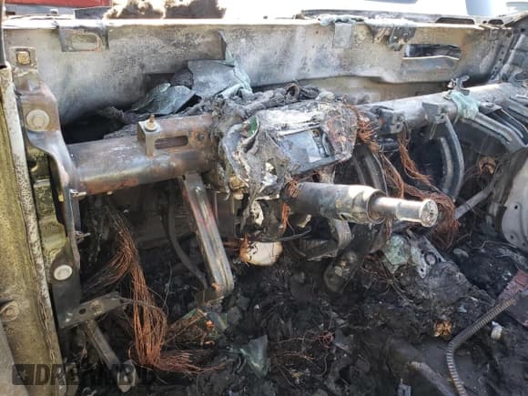 ✅ 2016 Chevrolet Colorado 4WD LT • VIN: 1GCHTCE33G1242767 • Лот: 74708783. Опубликован ранее на Copart с пробегом Не указан. Бесплатный доступ к архиву аукционных продаж из США и подробный отчёт об истории автомобиля на DreamBid. Изображение 9.