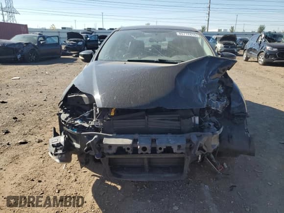 ✅ 2014 Ford Focus SE • VIN: 1FADP3K26EL108521 • Lot: 85712415. Wystawiony na Copart z przebiegiem 161 059 mil. Bezpłatny archiwum sprzedaży aukcyjnych z USA i szczegółowy raport historii pojazdu na DreamBid. Zdjęcie 5.