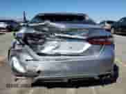 2022 Toyota Camry SE z VIN 4T1G11AK1NU680892, wystawiony jako Copart lot #84971915 z przebiegiem 50 045 mil mil oraz Szkoda całkowita • Salvage title. Historia ofert i sprzedaży dostępna na DreamBid. Obrazek 6.