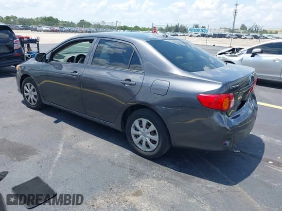✅ 2010 Toyota Corolla • VIN: JTDBU4EE3AJ076364 • Lot: 42350604. Listed on IAAI with 118,255 mi. Free auction sales archive from the USA and detailed vehicle history report at DreamBid. Image 3.
