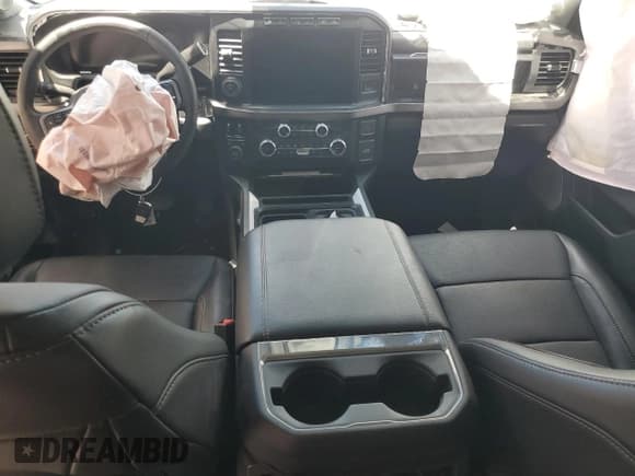 ✅ 2024 Ford F-350 XL • VIN: 1FT8W3DT5RED84462 • Лот: 65524865. Опубликован ранее на Copart с пробегом Не указан. Бесплатный доступ к архиву аукционных продаж из США и подробный отчёт об истории автомобиля на DreamBid. Изображение 8.