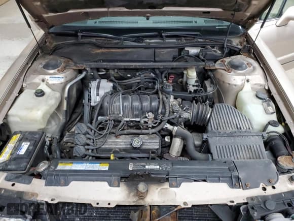 ✅ 1995 Buick Park Avenue • VIN: 1G4CW52K8SH631781 • Lot: 65674305. Listed on Copart with 243,561 mi. Free auction sales archive from the USA and detailed vehicle history report at DreamBid. Image 11.