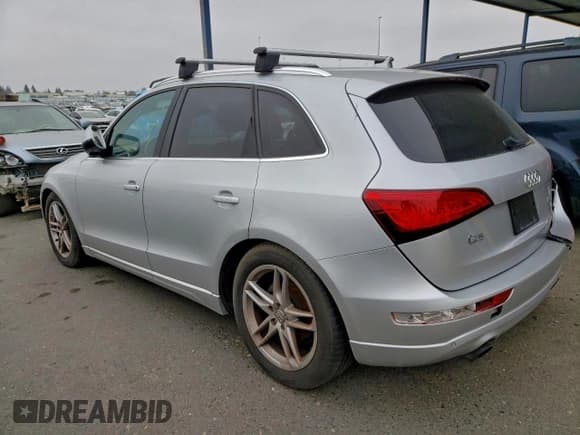 ✅ 2013 Audi Q5 Premium Plus • VIN: WA1LFAFP1DA019933 • Lot: 96502735. Wystawiony na Copart z przebiegiem Nie podano. Bezpłatny archiwum sprzedaży aukcyjnych z USA i szczegółowy raport historii pojazdu na DreamBid. Zdjęcie 2.