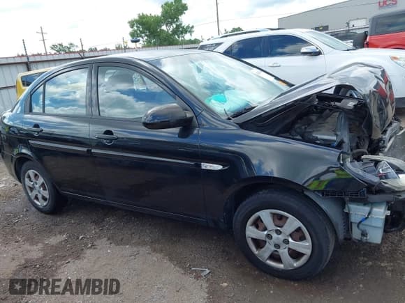 ✅ 2007 Hyundai Accent GLS • VIN: KMHCN46C07U098260 • Лот: 42630613. Опубликован ранее на IAAI с пробегом 112 763 миль. Бесплатный доступ к архиву аукционных продаж из США и подробный отчёт об истории автомобиля на DreamBid. Изображение 14.