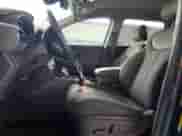 2020 Hyundai Santa Fe SEL z VIN 5NMS33ADXLH171278, wystawiony jako Copart lot #68821305 z przebiegiem 136 529 mil mil oraz Szkoda całkowita • Salvage title. Historia ofert i sprzedaży dostępna na DreamBid. Obrazek 7.