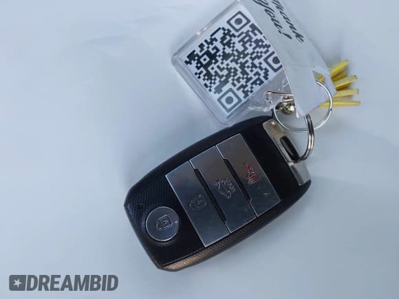 ✅ 2015 Kia Optima • VIN: KNAGM4AD6F5084037 • Лот: 43605684. Опубликован ранее на IAAI с пробегом 140 098 миль. Бесплатный доступ к архиву аукционных продаж из США и подробный отчёт об истории автомобиля на DreamBid. Изображение 11.