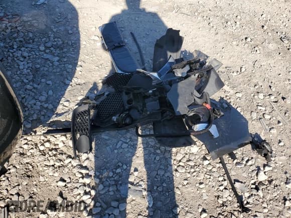 ✅ 2014 Chevrolet Impala LTZ • VIN: 2G1WC5E30E1130320 • Лот: 76473774. Опубликован ранее на Copart с пробегом 95 618 миль. Бесплатный доступ к архиву аукционных продаж из США и подробный отчёт об истории автомобиля на DreamBid. Изображение 14.