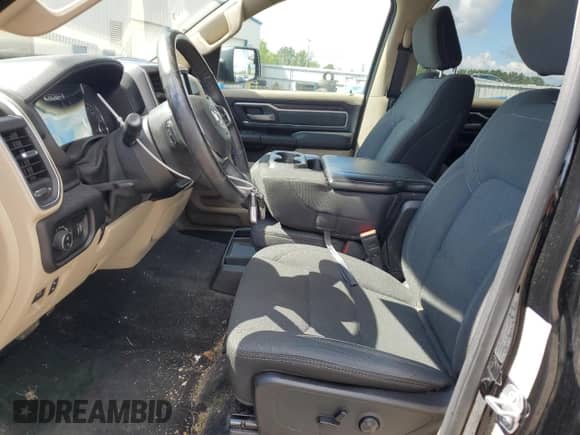 2020 Ram 1500 Big Horn с VIN 1C6SRFFT1LN125350, выставлен на аукционе Copart как лот 69939345 с пробегом 83 843 миль миль и Списание • Salvage title. История ставок и продаж доступна на DreamBid. Изображение 7.