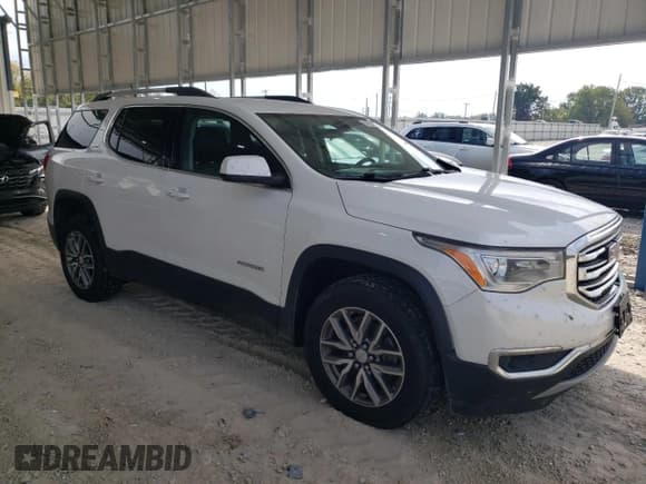 ✅ 2019 GMC Acadia SLE • VIN: 1GKKNLLA0KZ204803 • Lot: 86236755. Listed on Copart with 112,623 mi. Free auction sales archive from the USA and detailed vehicle history report at DreamBid. Image 4.