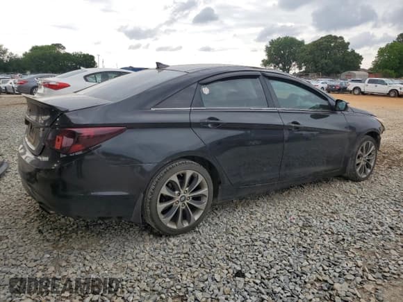 ✅ 2012 Hyundai Sonata SE • VIN: 5NPEC4AB6CH381171 • Лот: 57786145. Опубликован ранее на Copart с пробегом 265 770 миль. Бесплатный доступ к архиву аукционных продаж из США и подробный отчёт об истории автомобиля на DreamBid. Изображение 3.