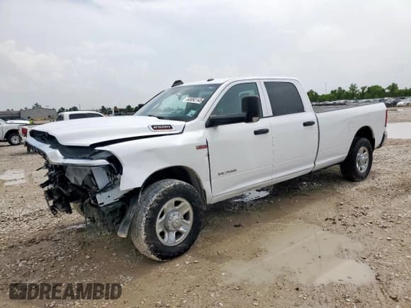✅ 2021 Ram 2500 Tradesman • VIN: 3C6UR4HJ7MG674067 • Лот: 63092145. Опубликован ранее на Copart с пробегом 54 009 миль. Бесплатный доступ к архиву аукционных продаж из США и подробный отчёт об истории автомобиля на DreamBid. Изображение 1.