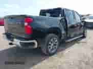 2022 Chevrolet Silverado 1500 LT z VIN 1GCPWCED0NZ201765, wystawiony jako IAAI lot #42423674 z przebiegiem 40 001 mil mil oraz . Historia ofert i sprzedaży dostępna na DreamBid. Obrazek 4.