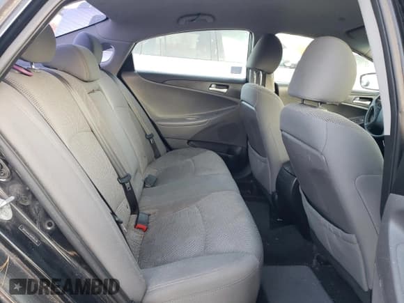 ✅ 2013 Hyundai Sonata GLS • VIN: 5NPEB4ACXDH585128 • Lot: 76523244. Listed on Copart with 173,685 mi. Free auction sales archive from the USA and detailed vehicle history report at DreamBid. Image 10.