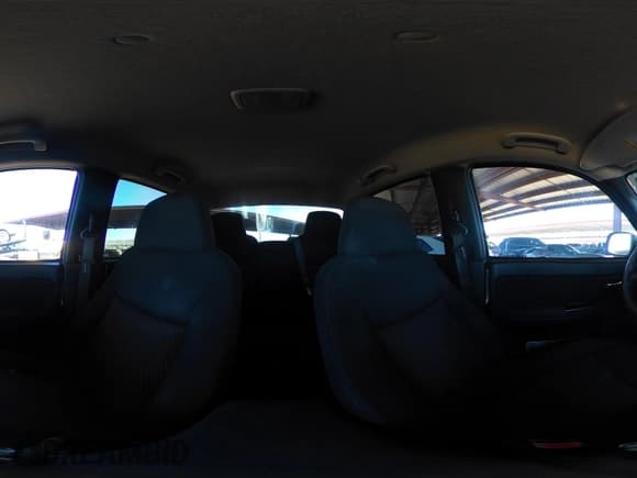 ✅ 2008 GMC Canyon SLE1 • VIN: 1GTCS139388146266 • Lot: 42280470. Listed on IAAI with 195,607 mi. Free auction sales archive from the USA and detailed vehicle history report at DreamBid. Image 18.