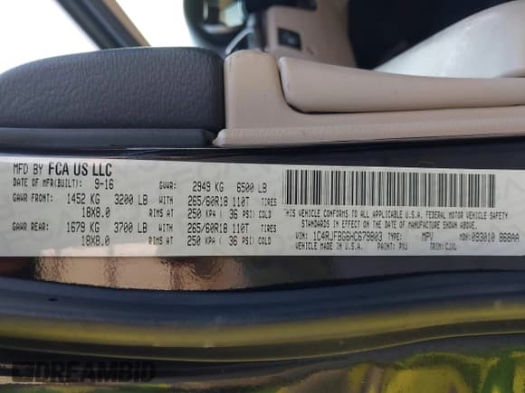 ✅ 2017 Jeep Grand Cherokee Limited • VIN: 1C4RJFBG6HC679803 • Lot: 43247246. Listed on IAAI with 139,300 mi. Free auction sales archive from the USA and detailed vehicle history report at DreamBid. Image 9.