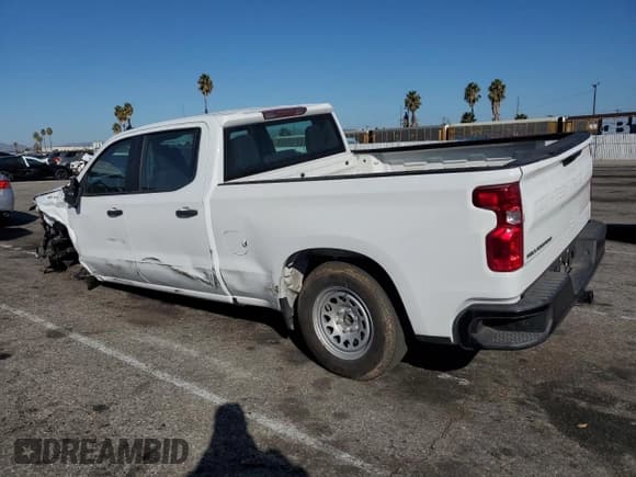 ✅ 2024 Chevrolet Silverado 1500 • VIN: 1GCPAAED7RZ151911 • Лот: 81941365. Опубликован ранее на Copart с пробегом 39 041 миль. Бесплатный доступ к архиву аукционных продаж из США и подробный отчёт об истории автомобиля на DreamBid. Изображение 2.