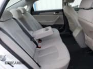 ✅ 2017 Hyundai Sonata SE • VIN: 5NPE24AF9HH531111 • Лот: 45659723. Опубликован ранее на Copart с пробегом 123 375 миль. Бесплатный доступ к архиву аукционных продаж из США и подробный отчёт об истории автомобиля на DreamBid. Изображение 10.