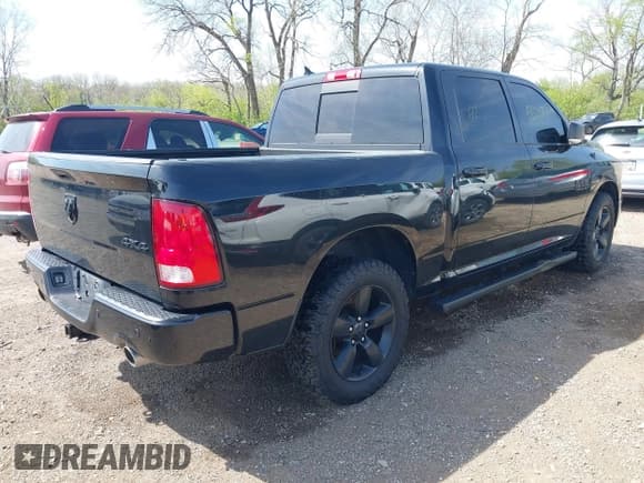 ✅ 2018 Ram 1500 Big Horn • VIN: 1C6RR7LTXJS241458 • Лот: 42082580. Опубликован ранее на IAAI с пробегом 118 006 миль. Бесплатный доступ к архиву аукционных продаж из США и подробный отчёт об истории автомобиля на DreamBid. Изображение 4.