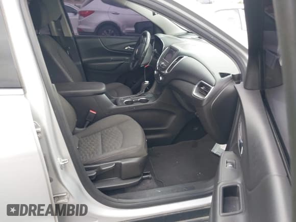 ✅ 2020 Chevrolet Equinox LT • VIN: 2GNAXJEV5L6254767 • Лот: 43697578. Опубликован ранее на IAAI с пробегом 245 690 миль. Бесплатный доступ к архиву аукционных продаж из США и подробный отчёт об истории автомобиля на DreamBid. Изображение 5.