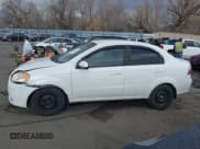 ✅ 2010 Chevrolet Aveo 1LT • VIN: KL1TD5DE0AB089005 • Lot: 41493818. Wystawiony na IAAI z przebiegiem 130 015 mil. Bezpłatny archiwum sprzedaży aukcyjnych z USA i szczegółowy raport historii pojazdu na DreamBid. Zdjęcie 14.