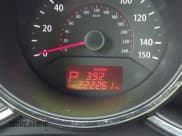 ✅ 2012 Kia Sorento LX • VIN: 5XYKT3A62CG221523 • Lot: 43502506. Wystawiony na IAAI z przebiegiem 222 261 mil. Bezpłatny archiwum sprzedaży aukcyjnych z USA i szczegółowy raport historii pojazdu na DreamBid. Zdjęcie 15.