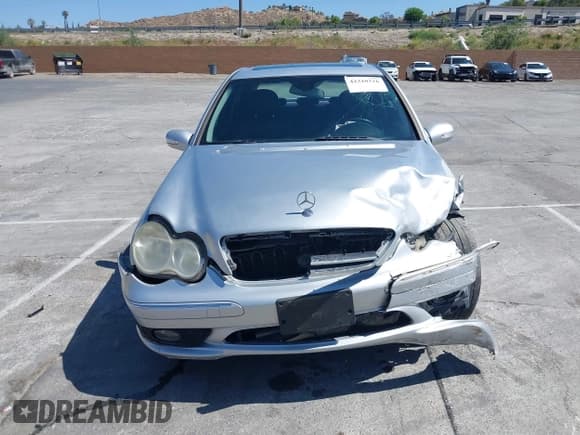 ✅ 2007 Mercedes-Benz C 230 Sport • VIN: WDBRF52H57F903725 • Lot: 42310316. Wystawiony na IAAI z przebiegiem 165 539 mil. Bezpłatny archiwum sprzedaży aukcyjnych z USA i szczegółowy raport historii pojazdu na DreamBid. Zdjęcie 12.