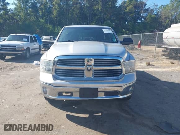 2014 Ram 1500 Big Horn with VIN 1C6RR7LT4ES447641, listed as a IAAI auction lot 43394148 with 174,844 mi miles and . Bid and sale history available at DreamBid. Image 12.