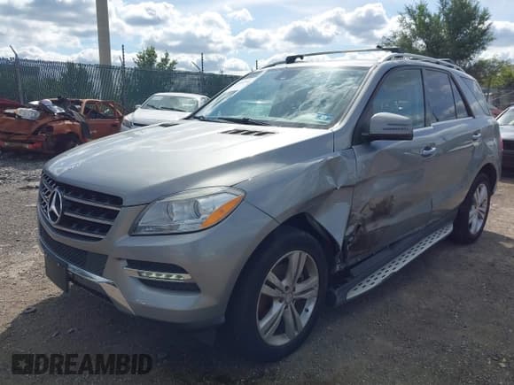 ✅ 2014 Mercedes-Benz M 350 • VIN: 4JGDA5HB4EA373654 • Lot: 43340740. Listed on IAAI with 123,043 mi. Free auction sales archive from the USA and detailed vehicle history report at DreamBid. Image 2.