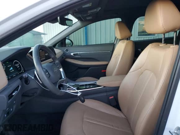 2020 Hyundai Sonata Limited z VIN 5NPEH4J29LH051932, wystawiony jako Copart lot #68718922 z przebiegiem 44 519 mil mil oraz . Historia ofert i sprzedaży dostępna na DreamBid. Obrazek 7.